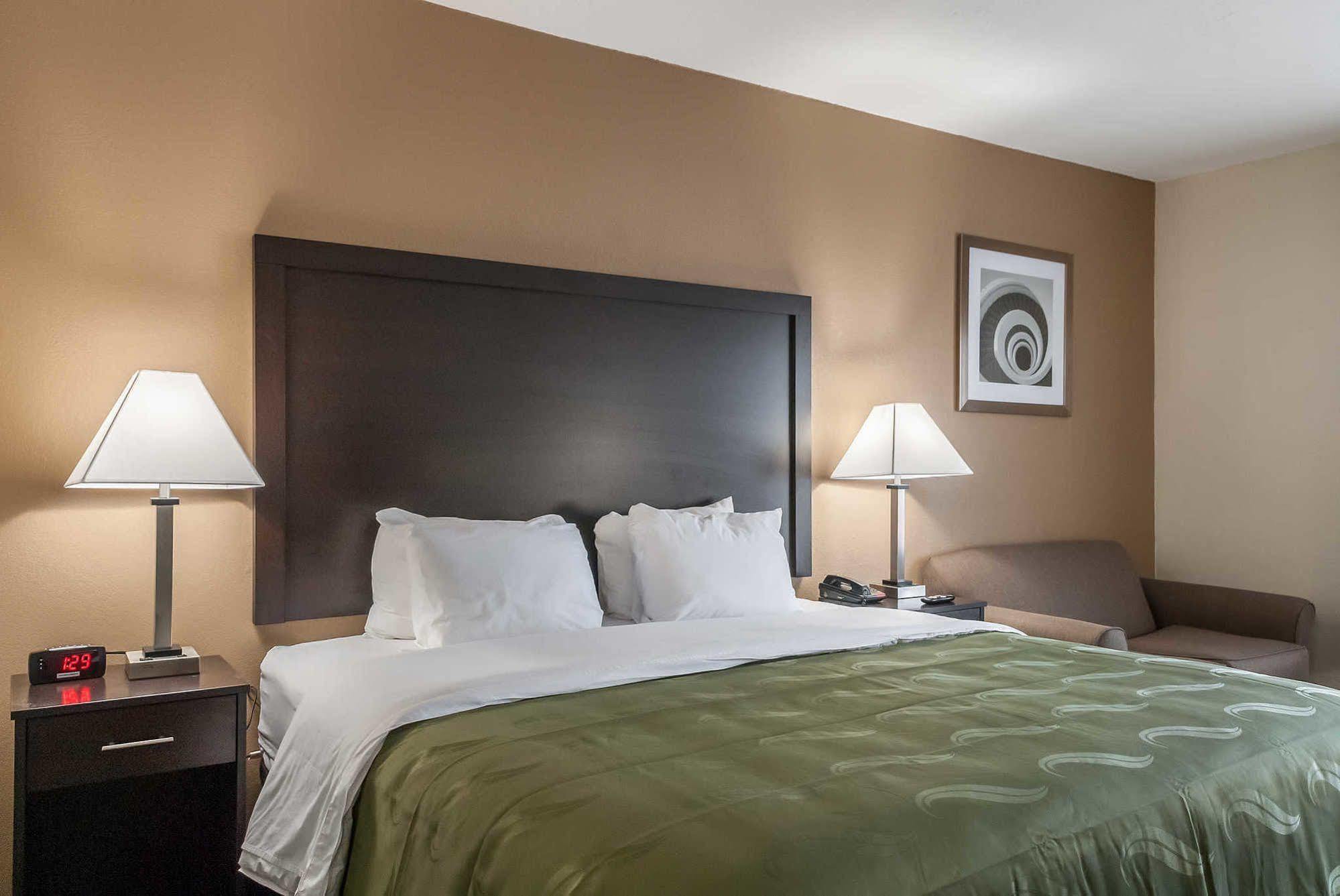 La Quinta New Orleans Hotell Exteriör bild